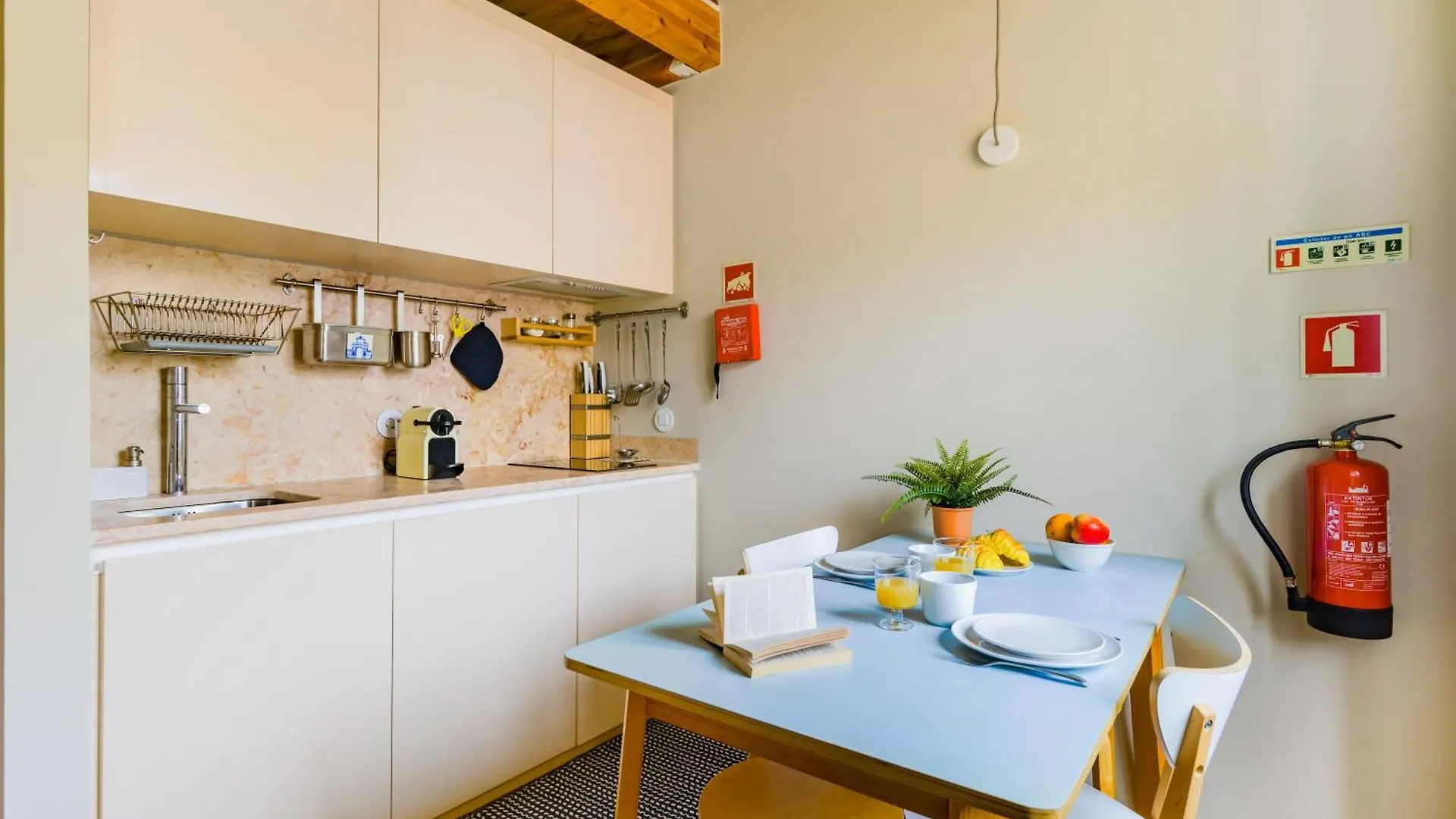 Casa Da Graca Lisbon Hideout Apartment