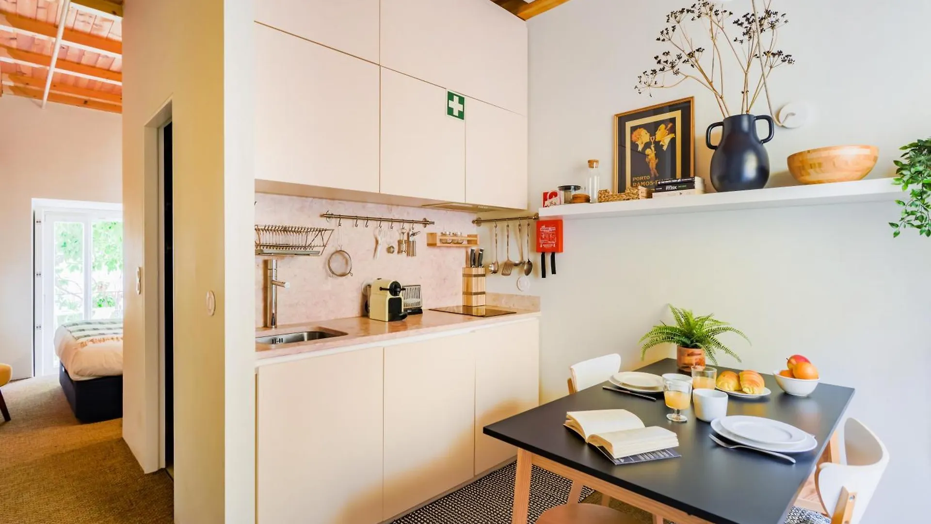 Casa Da Graca Lisbon Hideout Apartment 0*,  Portugal